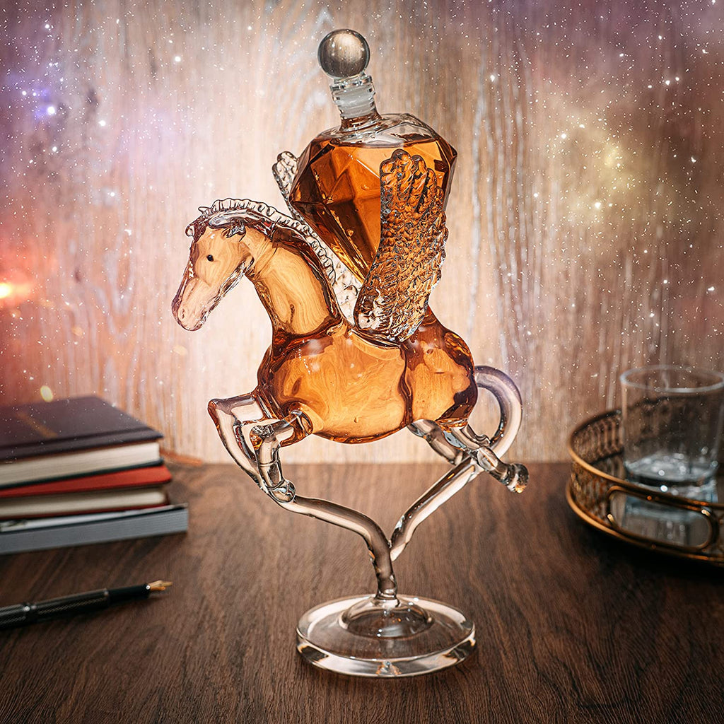 Pegasus Whiskey Decanter — 500ml, 12" Handcrafted Borosilicate Glass