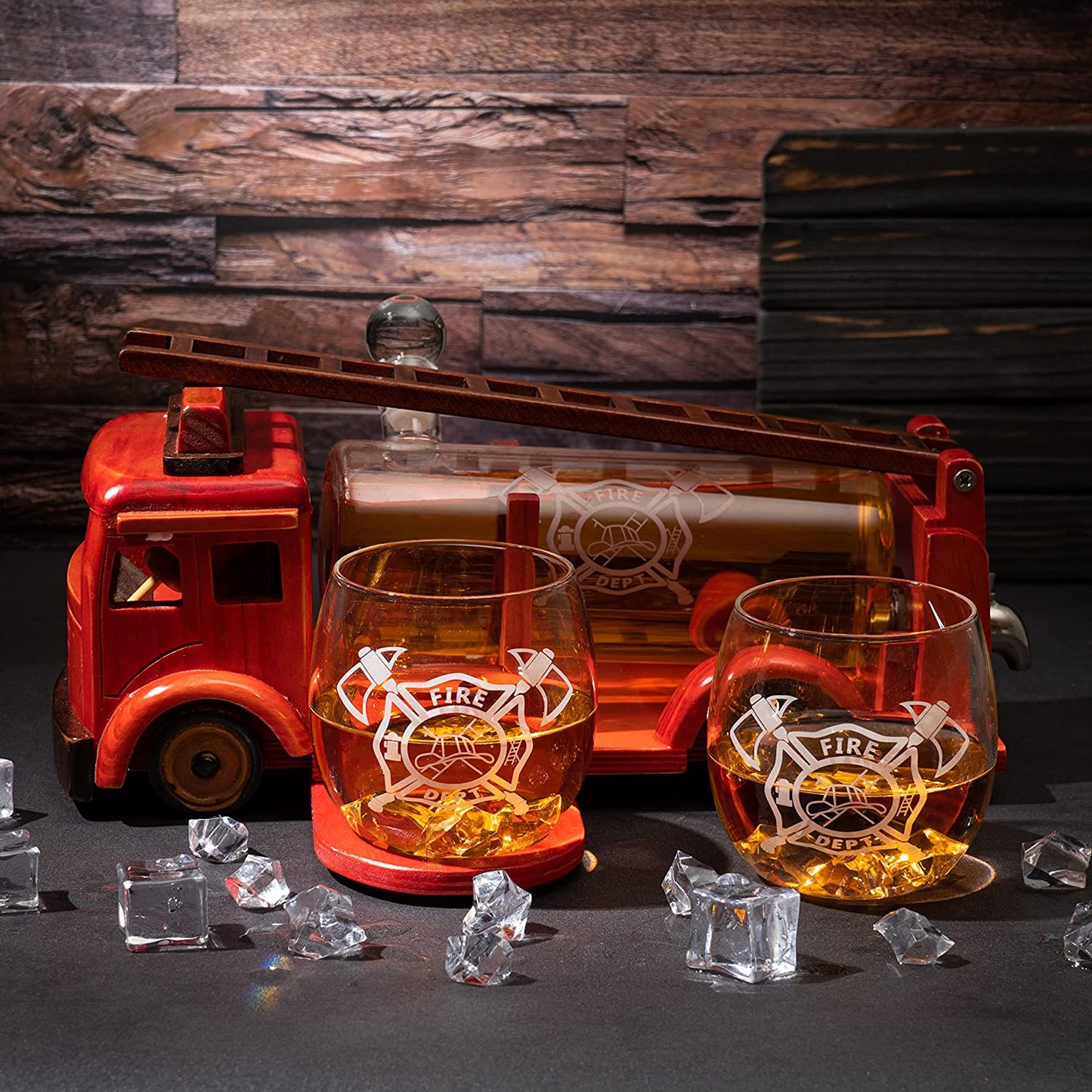 Firetruck Whiskey Decanter Set — 600ml with 2 Etched Glasses