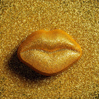 The Kiss - Bath Bomb
