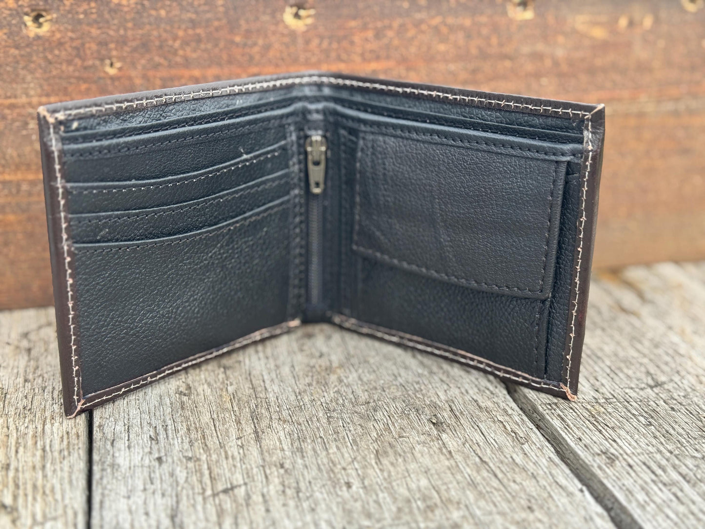 Men's Western Tooled Leather Bi-Fold Wallet — 3 Styles