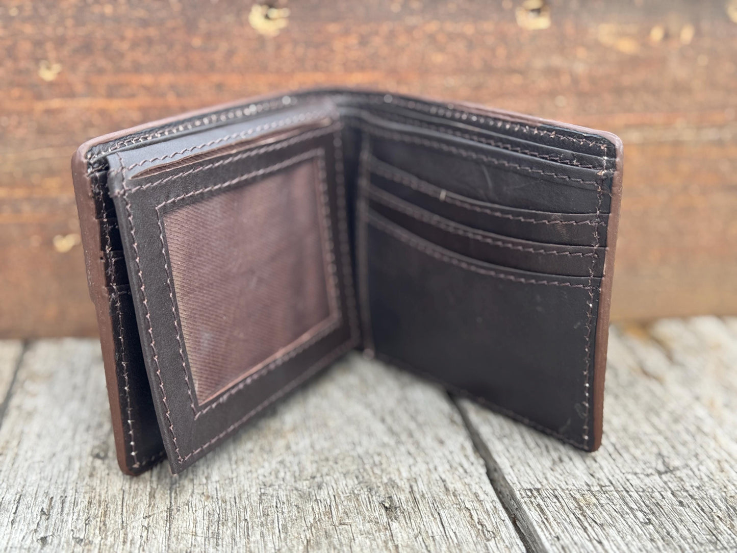 Men's Western Tooled Leather Bi-Fold Wallet — 3 Styles